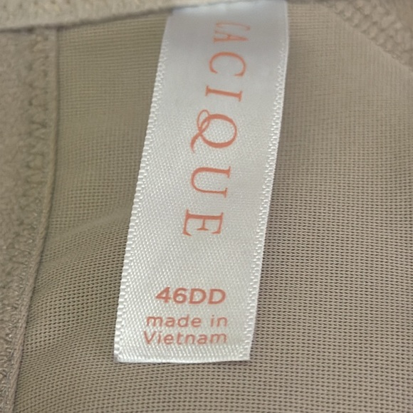 Cacique lightly lined t-shirt no-wire bra no wire 46 DD - Picture 10 of 10